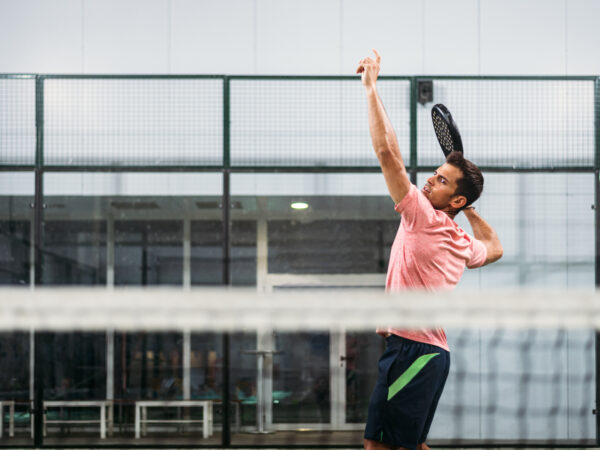 Crescimento do Padel no Brasil: o que explica a expansão das quadras e dos praticantes?